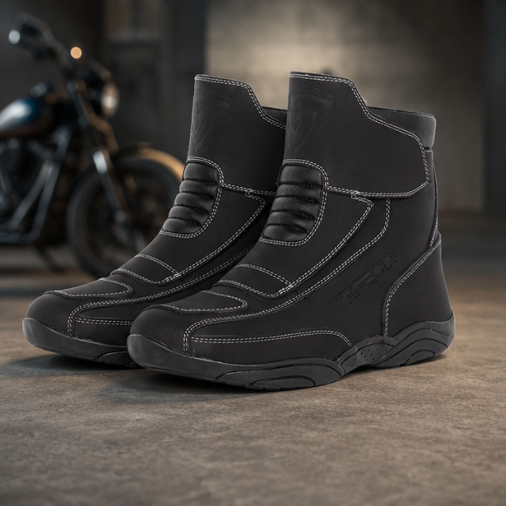 Trifecta Men's Black Motorcycle Shoes–Touring Footwear