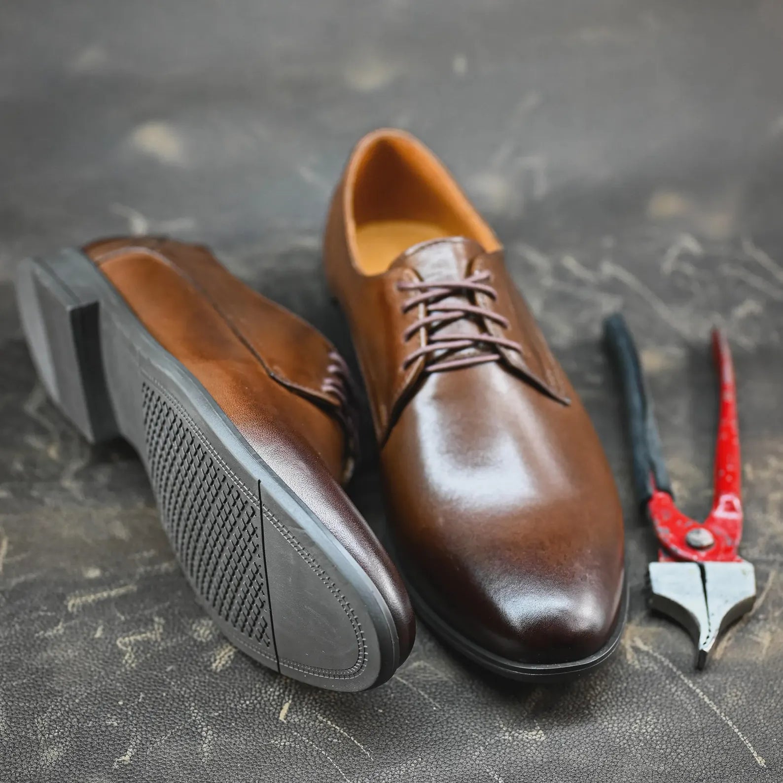 Handmade Brown Leather Men’s Oxford Shoes – Classic Derby Milano
